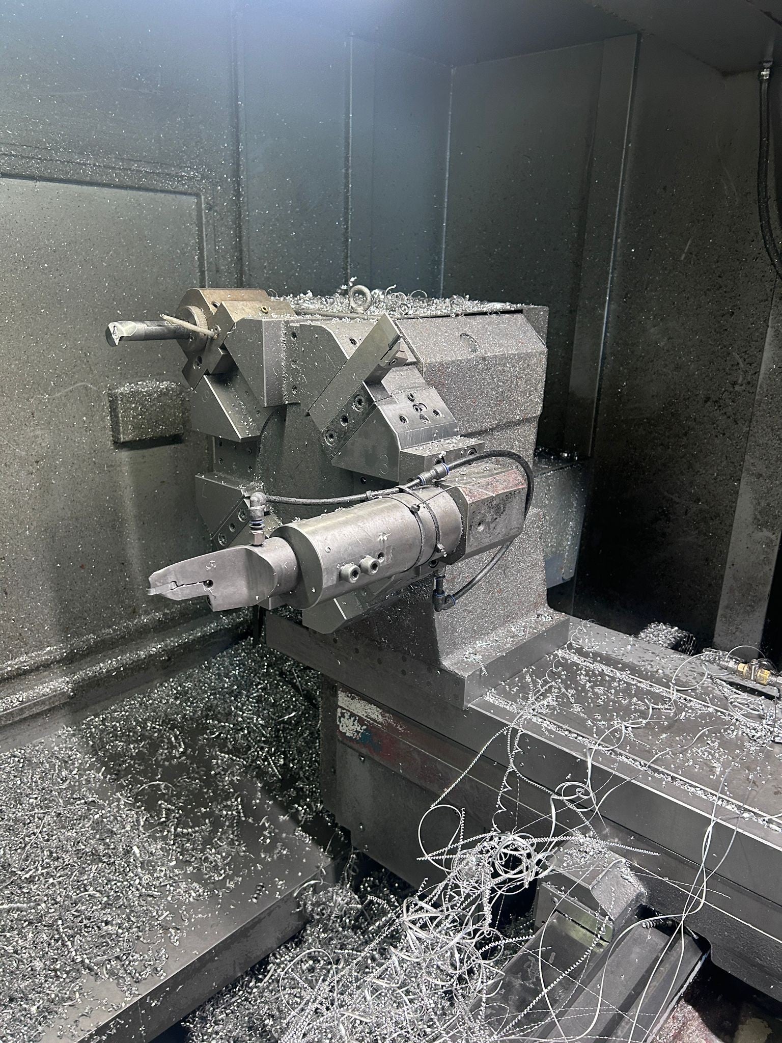 Dugard BNC 4040 CNC Lathe