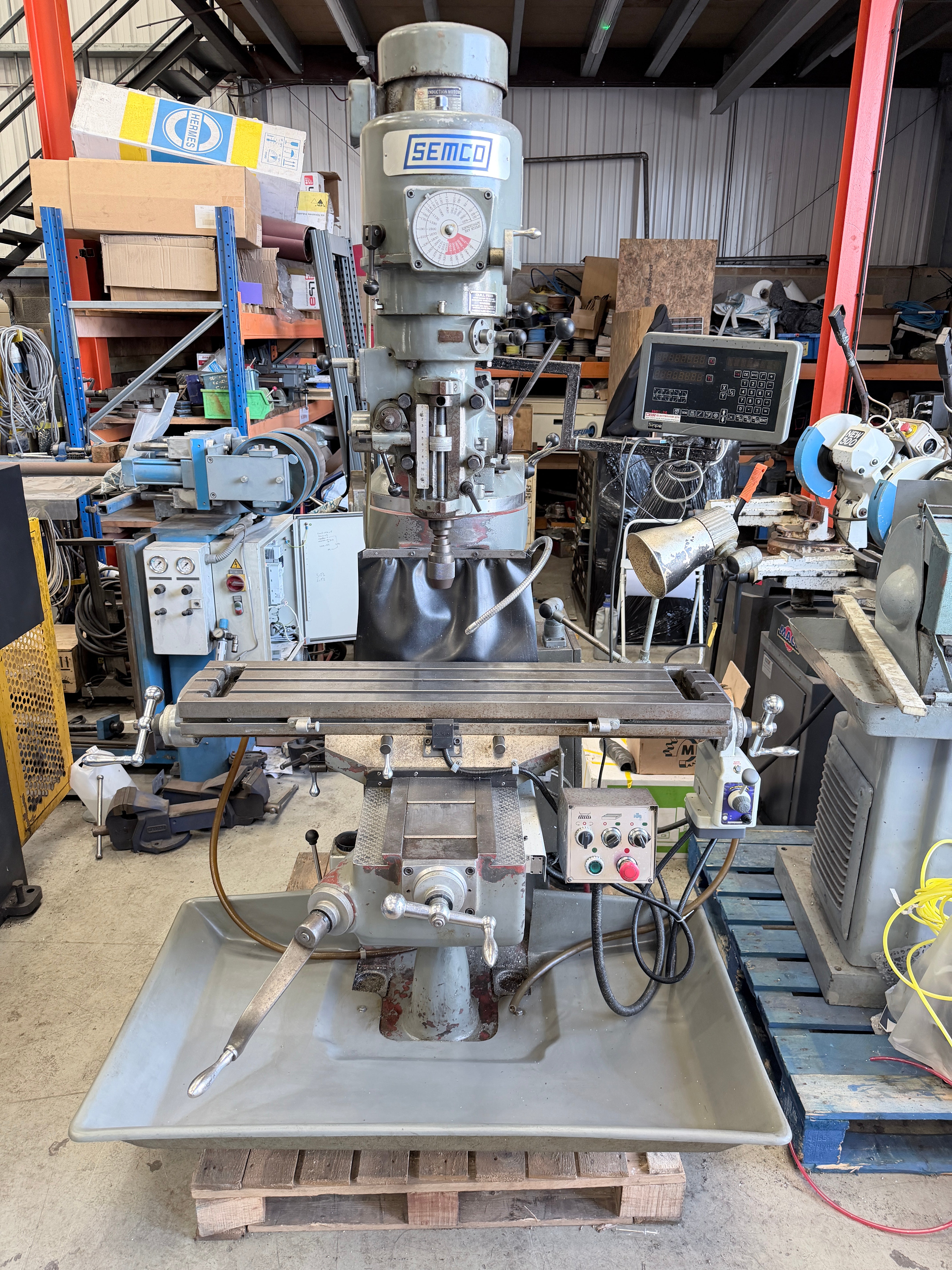 Semco LC 1.5VS Turret Mill