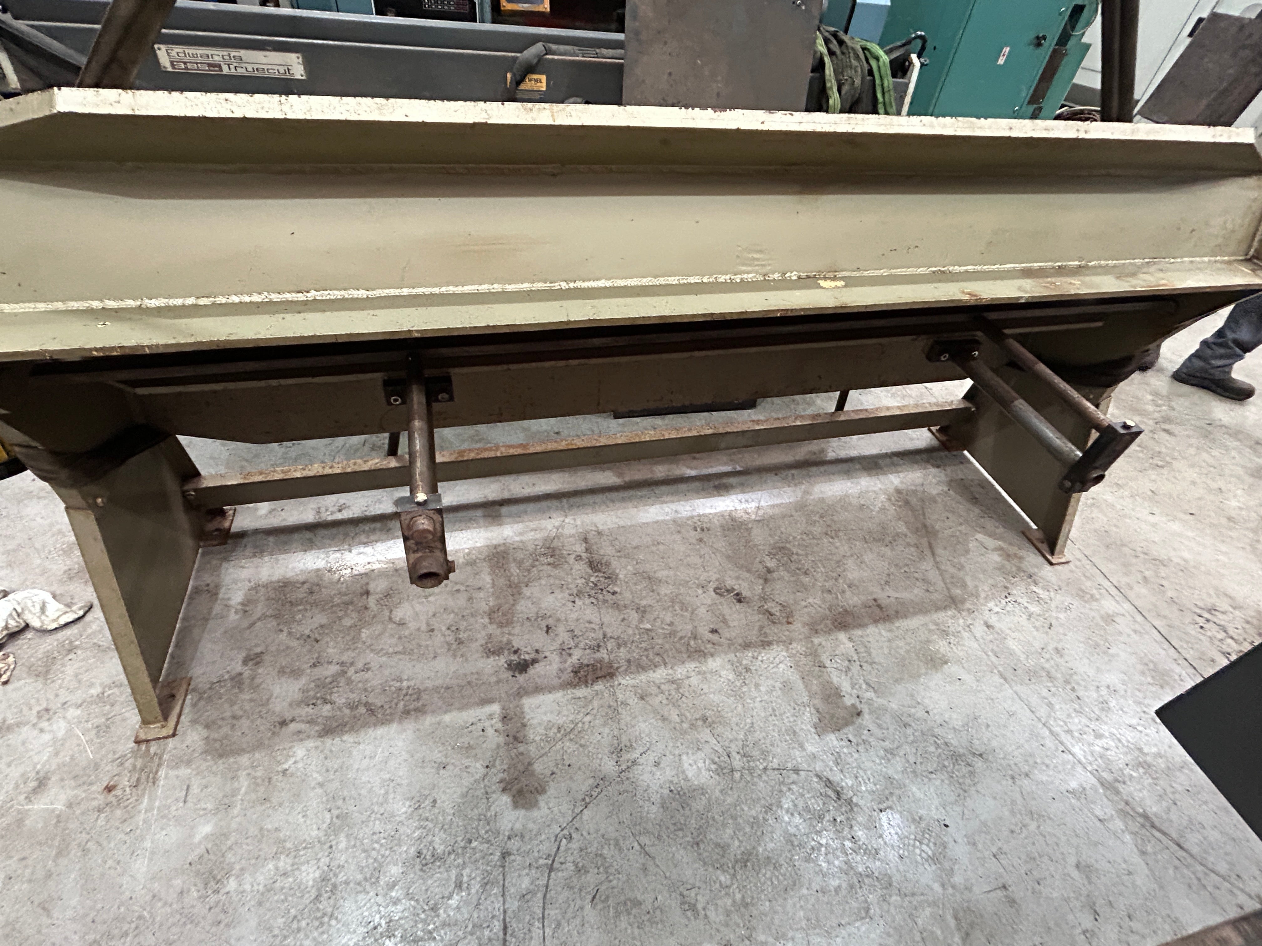Powell McNeil 2.5m x 14G Sheet Metal Box and Pan Folder