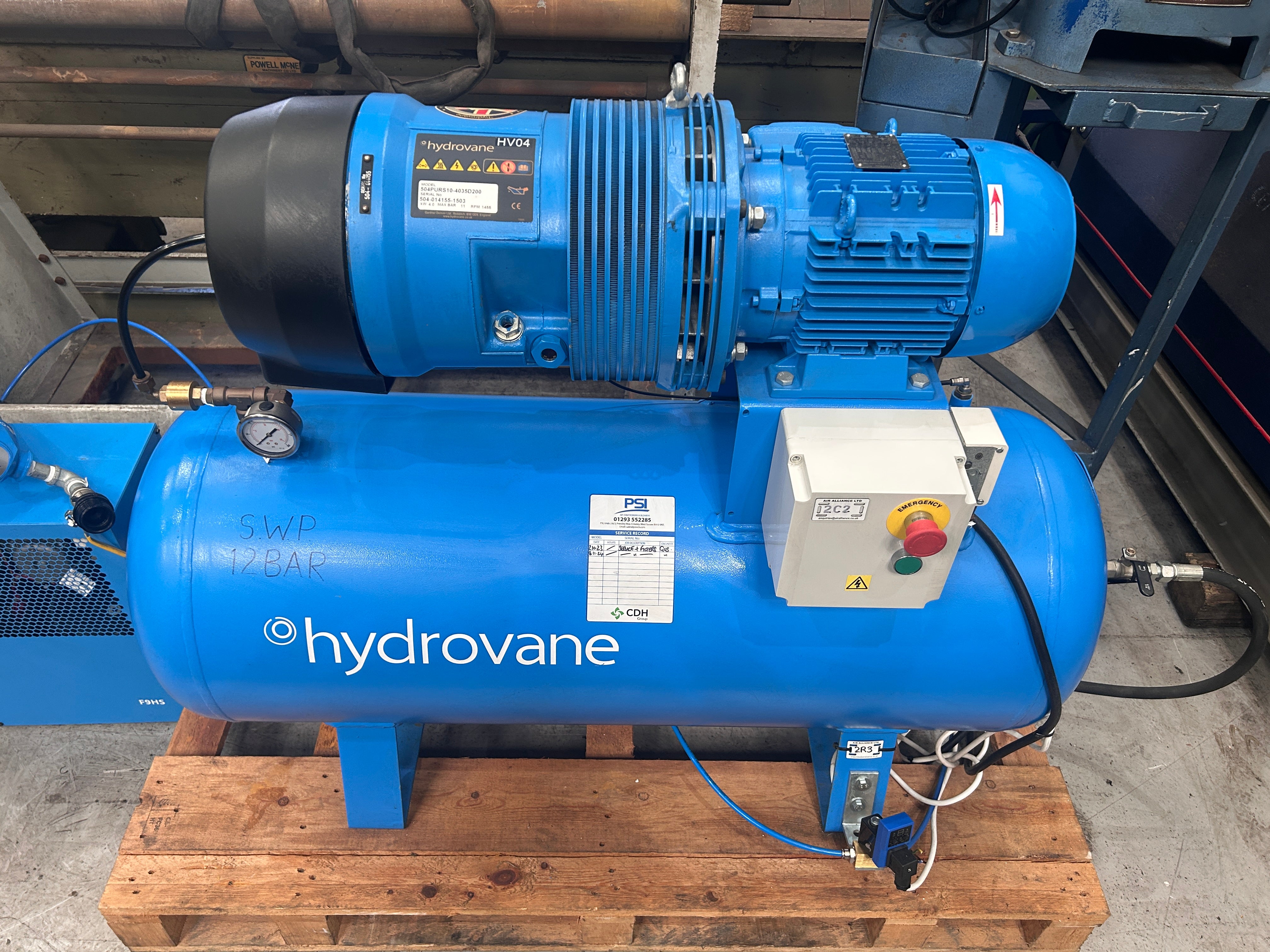 Hydrovane HV04 Rotary Vane Air Compressor Mounted 200L Air Receiver