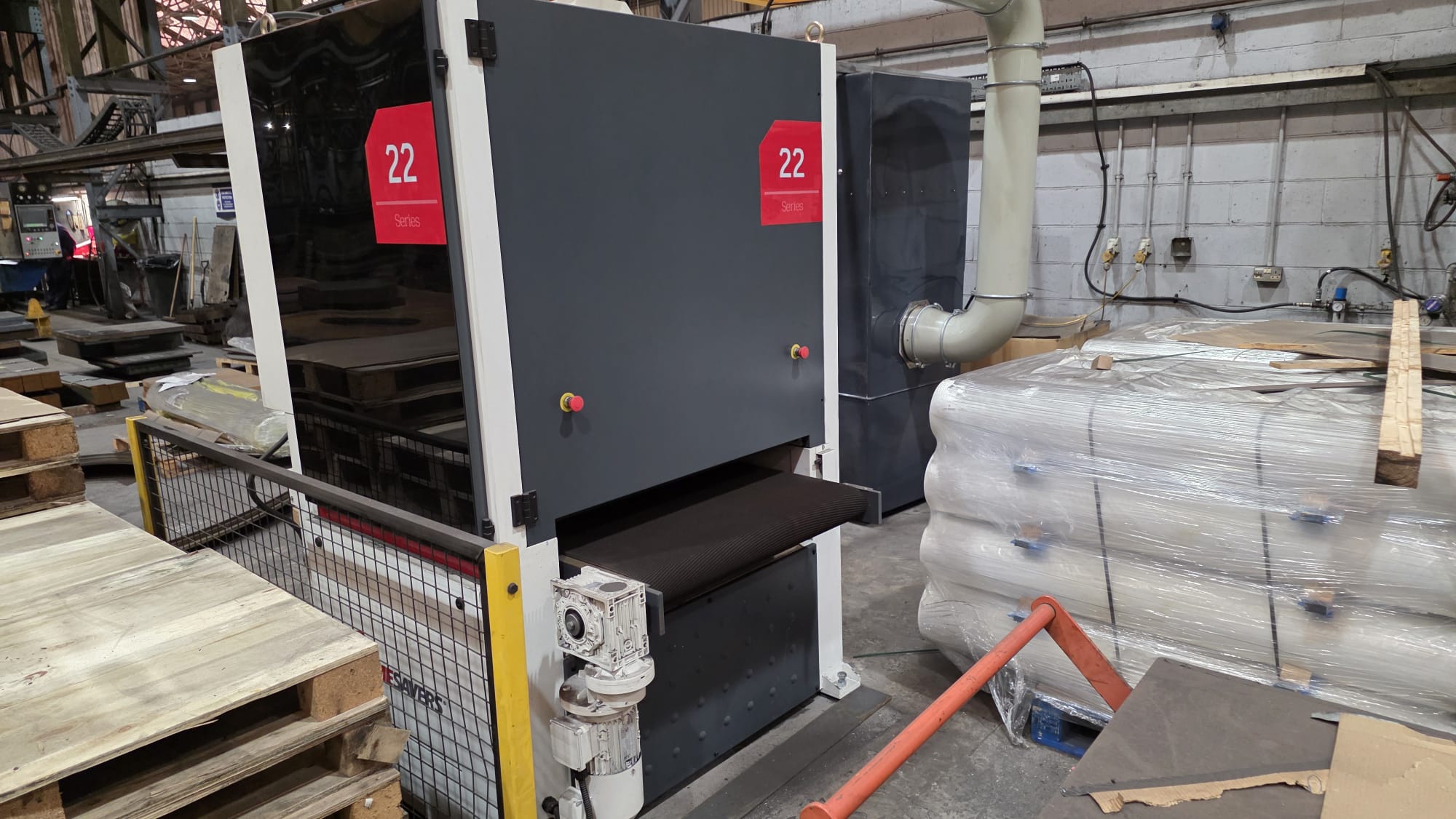 Timesaver 22 Series 900 -HW Heavy Slag Removal, Deburring, and Finishing Machine