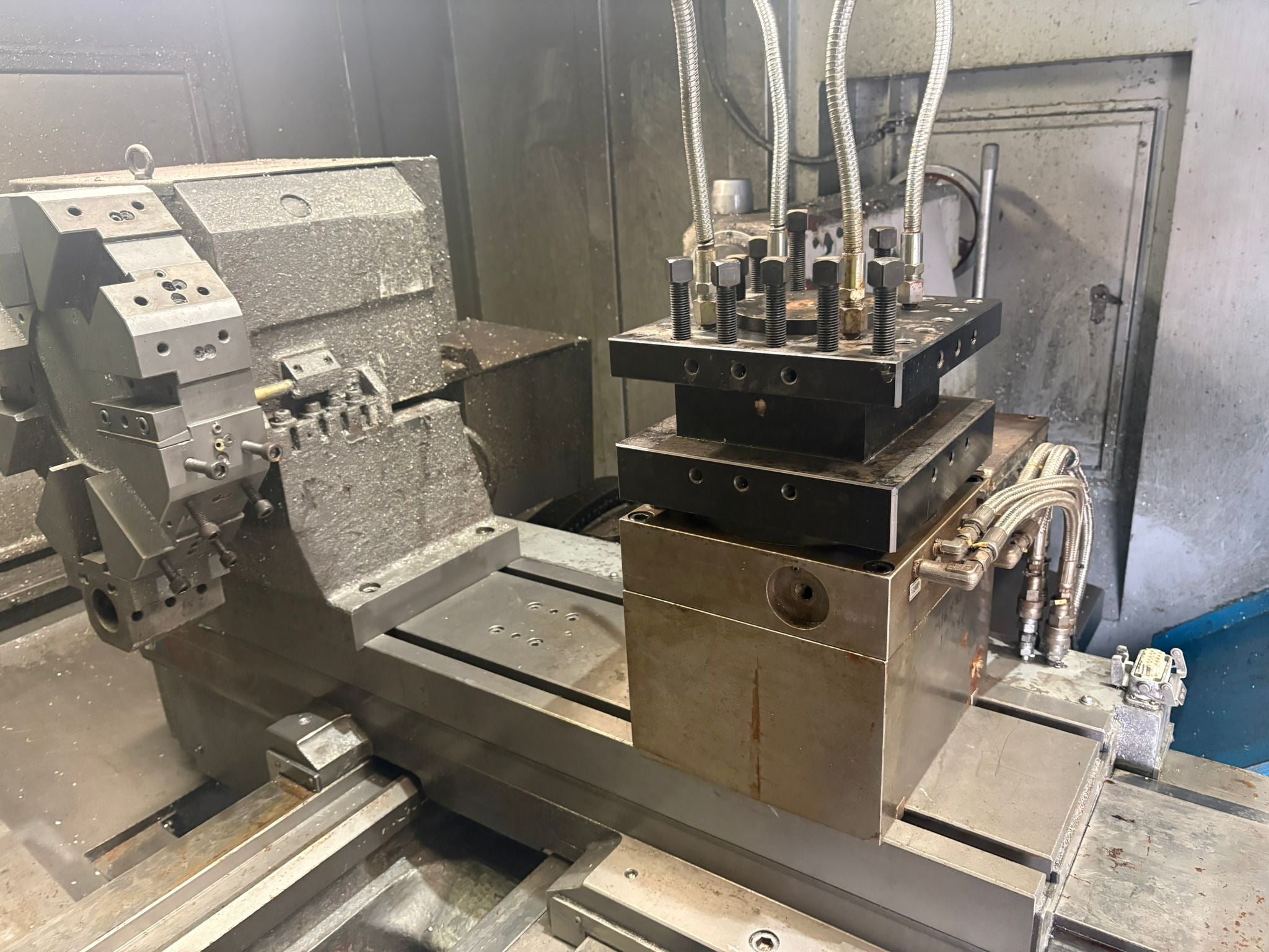 Dugard BNC 4040 CNC Lathe