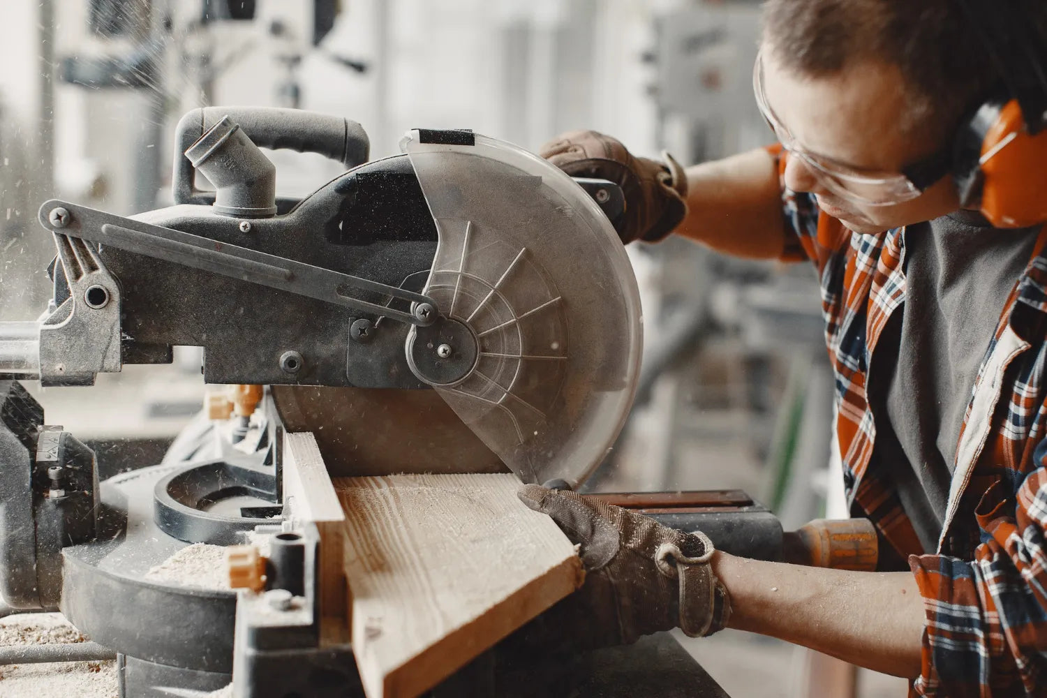What are the benefits of a bench grinder?