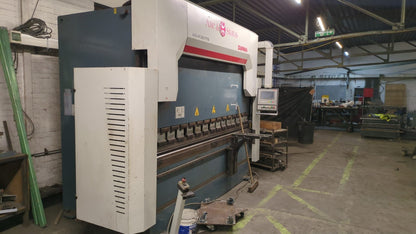 2016 Durma ADR 30175 3m x 175 tons 3 axis CNC Press Brake