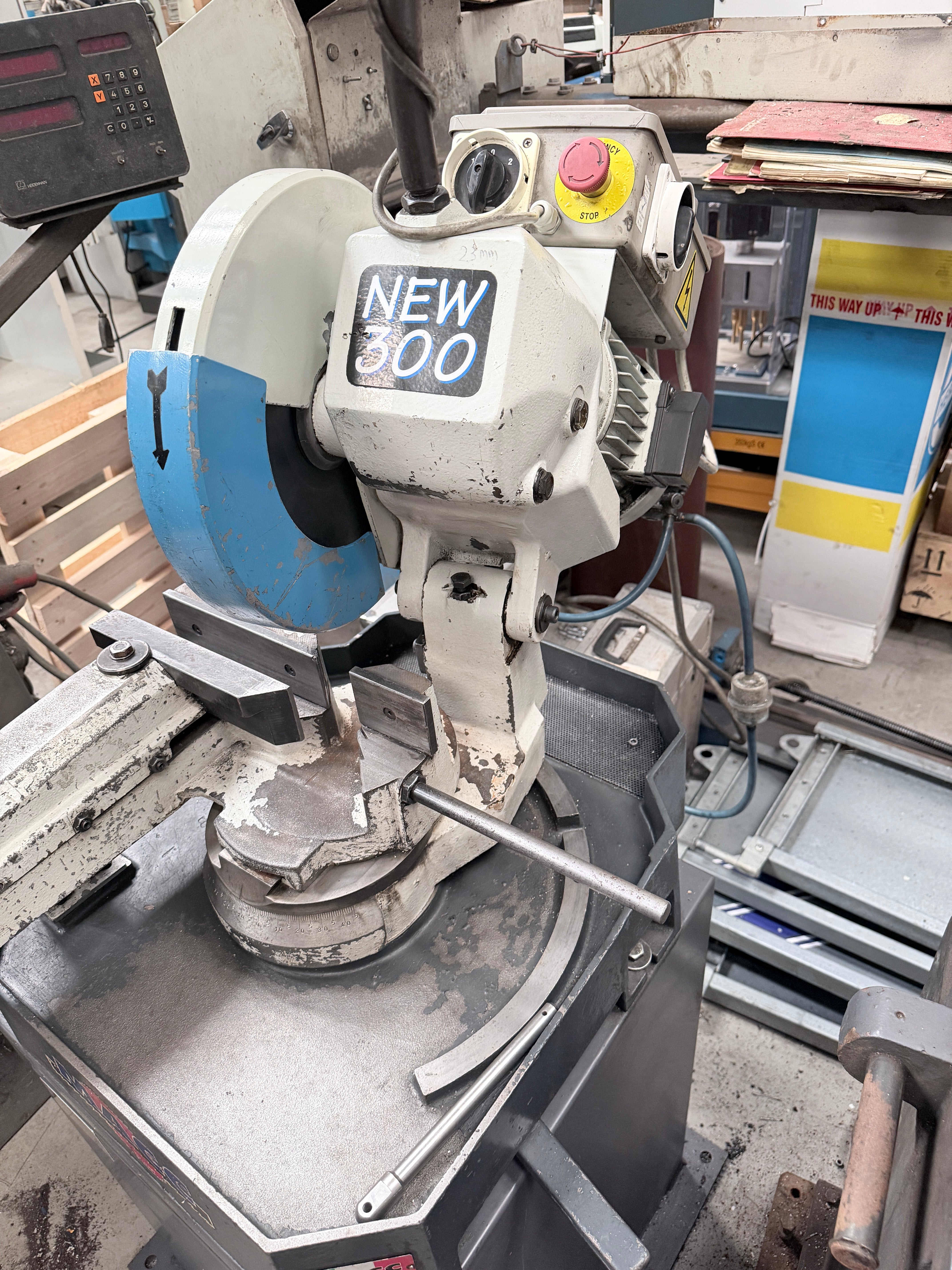 Macc New 300 Circular Chop Saw