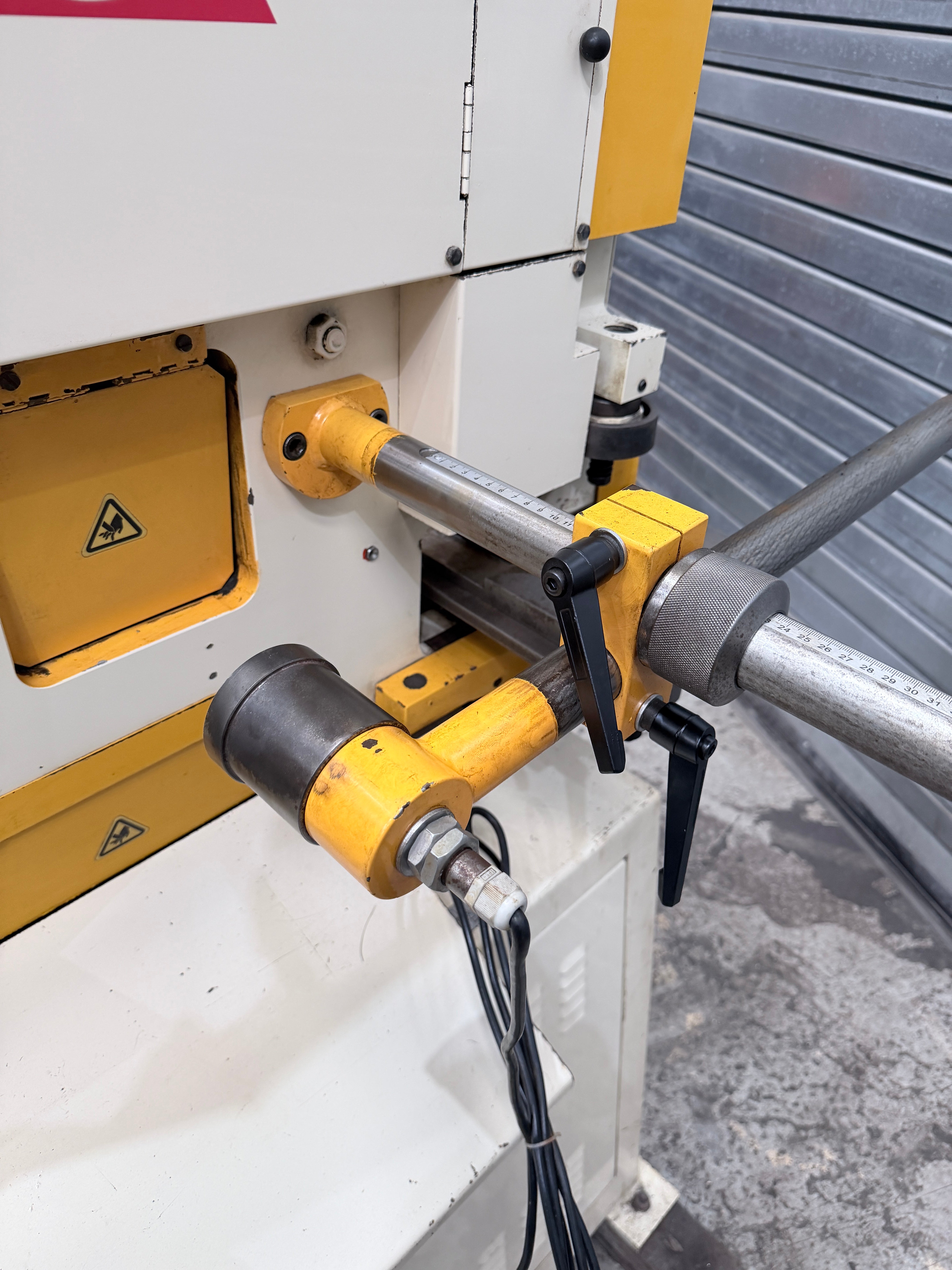 2021 GEKA BendiCrop 50 Steel Worker
