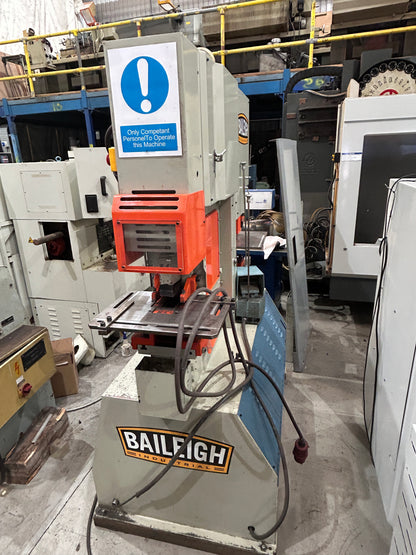 2008 Baileigh SW-753 Hydraulic Steelworker