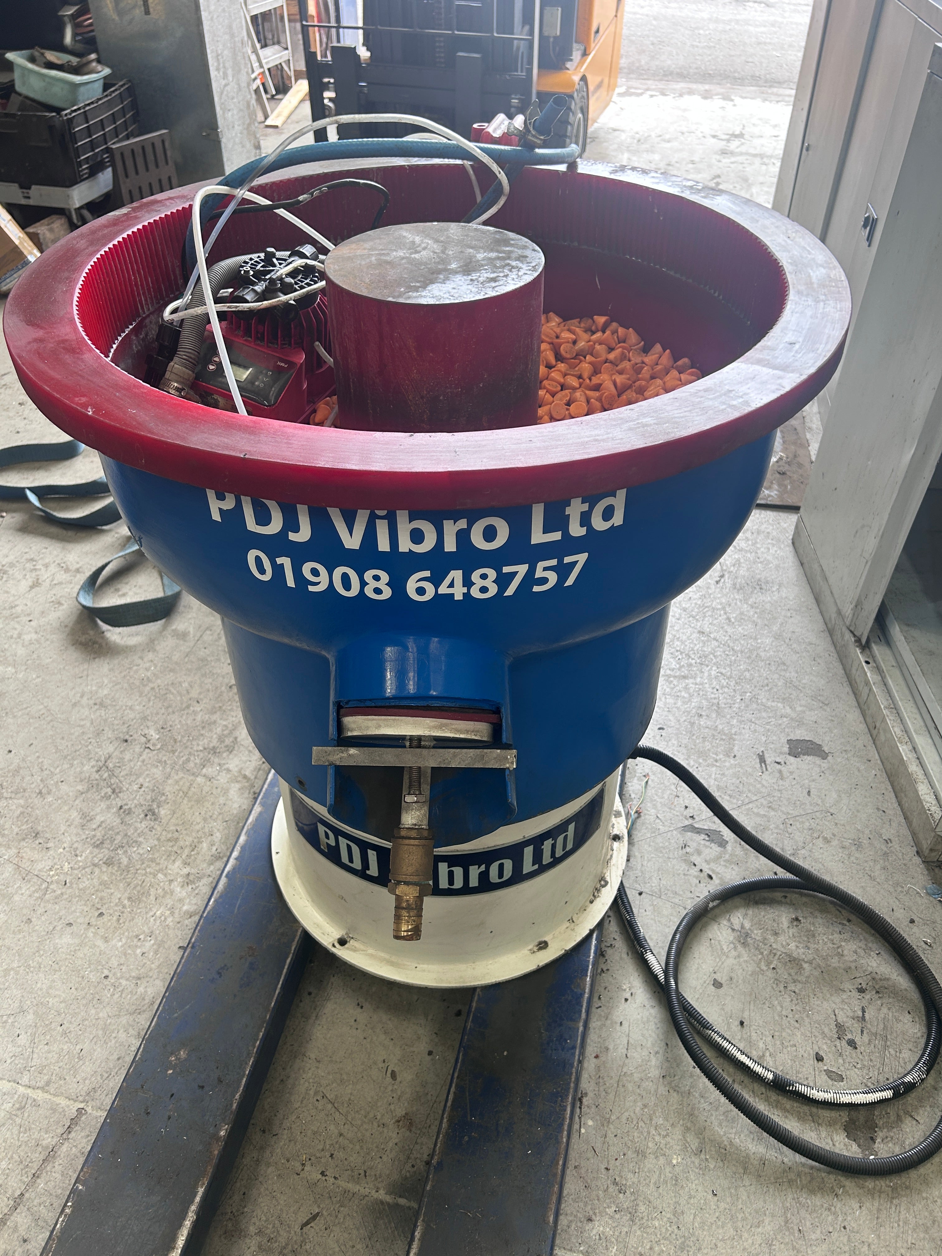 PDJ Vibro TBT-75 Circular Vibratory Bowl Finishing Machine