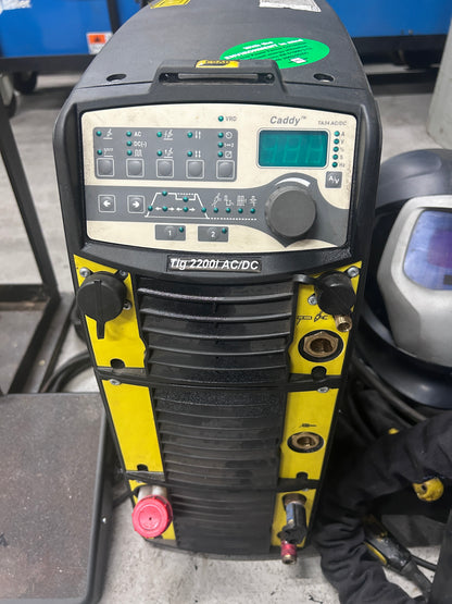 ESAB 2200i Tig Welder