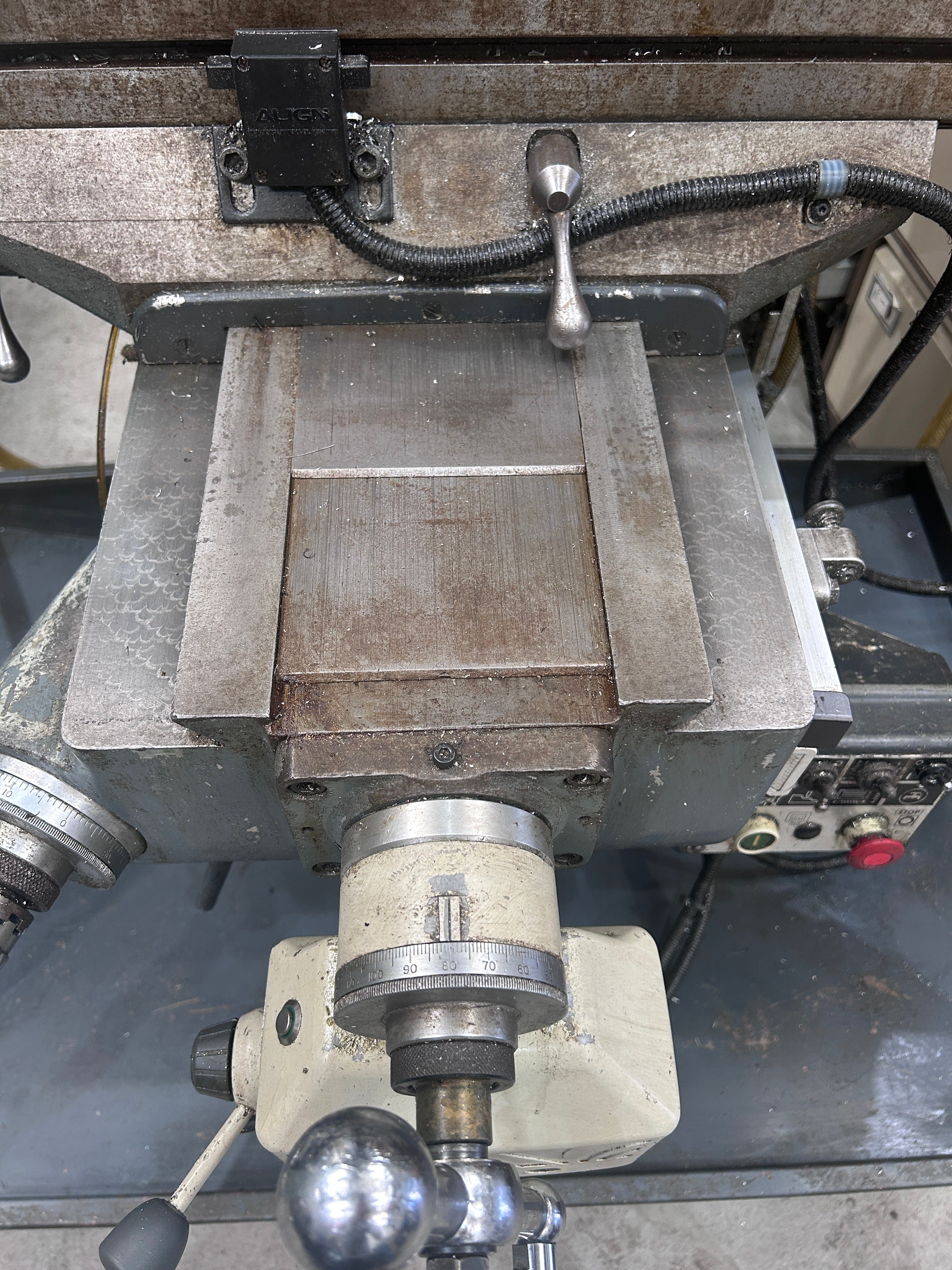 Bridgeport Variable Speed Turret Mill