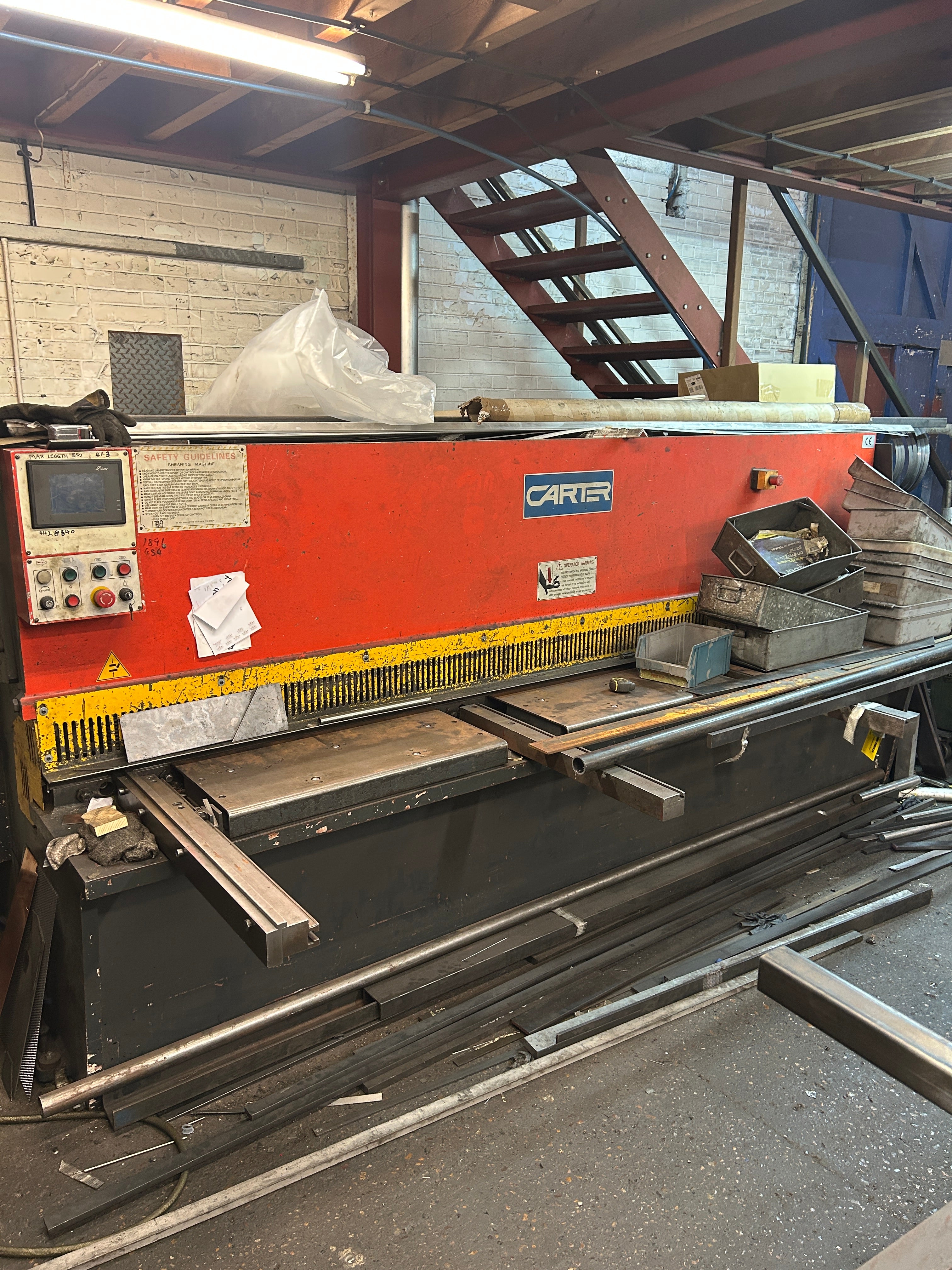 Carter Model QC12K-6 x 3200 Hydraulic Powered Guillotine